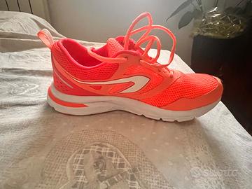 Scarpe da ginnastica numero 39