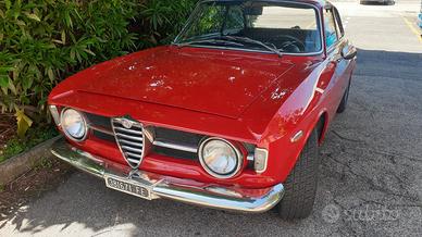 Alfa Romeo GT1300 scalino1969