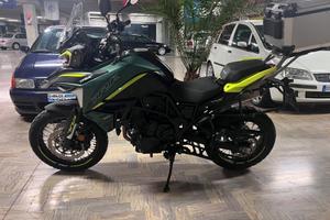 Benelli TRK 702 Crossover Bicilindrico