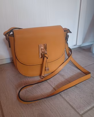 Borsa Crossbody Carpisa senape