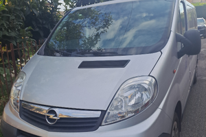 Opel Minibus mini van 8 posti
