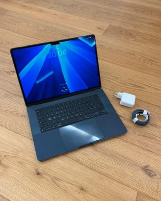 MacBook Air 15” M2 2023 8/512GB Mezzanotte