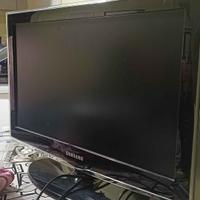 televisore e Monitor - 22 pollici - modello LE22D4
