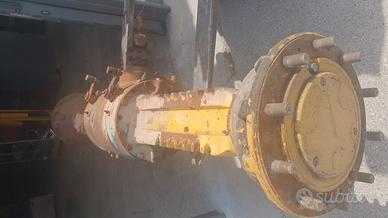 Assale terna KOMATSU WB97 WB93 RICAMBI