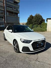 AUDI A1 2ª serie - 2023