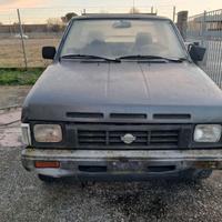 Nissan King Cab 2.5 td - ricambi