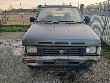 Nissan King Cab 2.5 td - ricambi