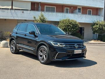 Volkswagen Tiguan 2.0 TDI 150 cv SCR DSG 4MOTION R