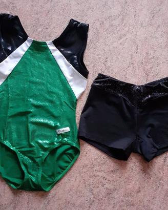 Body e pantaloncini ginnastica artistica