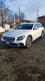 Mercedes classe E 220 4 matic