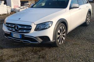 Mercedes classe E 220 4 matic