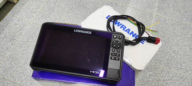 Lowrance HDS live 9