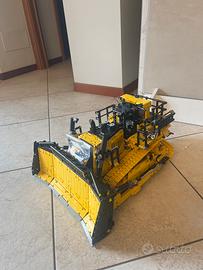 Lego Technic CAT - Lego Technic Bugatti e Lego Bat