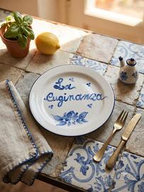 piatto di ceramica dipinto a a mano collezione 
