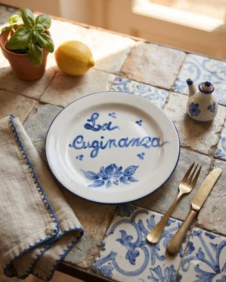 piatto di ceramica dipinto a a mano collezione 