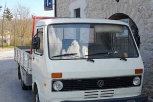 Camioncino Volkswagen LT 35 d'epoca 