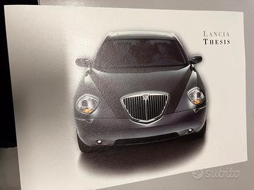 Brochure Lancia Thesis e nuovo logo Lancia