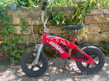bicicletta per imparare senza pedali