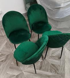 Set 4 sedie velluto qualità nuove.