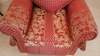 Due Poltrone Classiche Stile Barocco