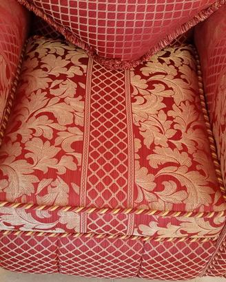 Due Poltrone Classiche Stile Barocco