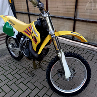 Moto Suzuki da cross