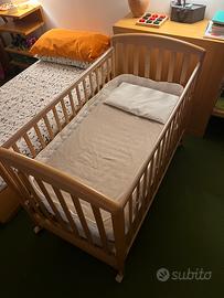 Lettino Pali in legno naturale