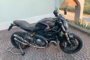 Ducati Monster 821 Stealth 2019
