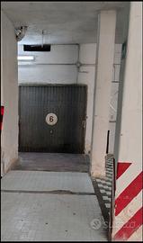 Box Auto 26mq Via Martiri D'Ungheria Soppalcabile