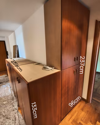 Mobile in legno