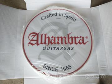 Luce a led con logo brand chitarra