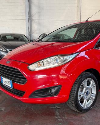 Ford Fiesta 1.4 5 porte Bz.- GPL Black & White Edi