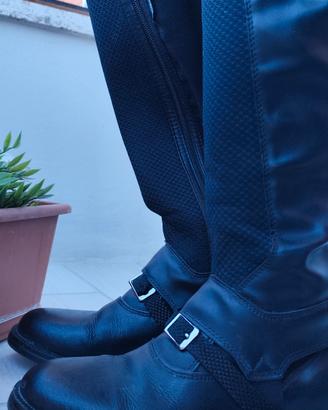 Stivali e ghette equitazione 