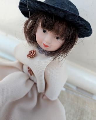 Bambola Vintage Porcellana – Vintage Doll