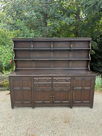 Credenza in legno con alzata e mensole