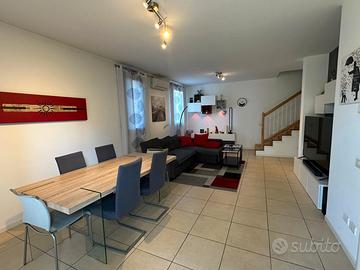 Tencarola -Selvazzano, villetta a schiera di testa