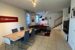 Tencarola -Selvazzano, villetta a schiera di testa