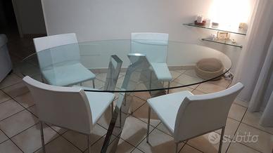 Tavolo cristallo + 4 sedie in pelle