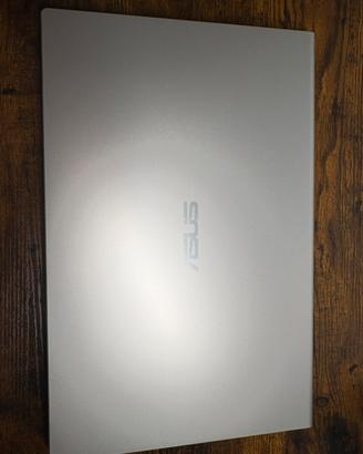 ASUS VivoBook i5 16GB RAM 1TB SSD Pari al Nuovo