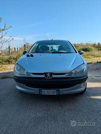 Peugeot 206 neo patentati