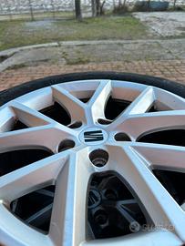 cerchi gommati leon kl