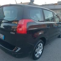 Peugeot 5008 1.6 diesel automatica garanzia