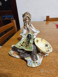 Statuetta in ceramica vintage S. Mola Cagliari