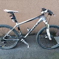 MTB Scott Scale 10