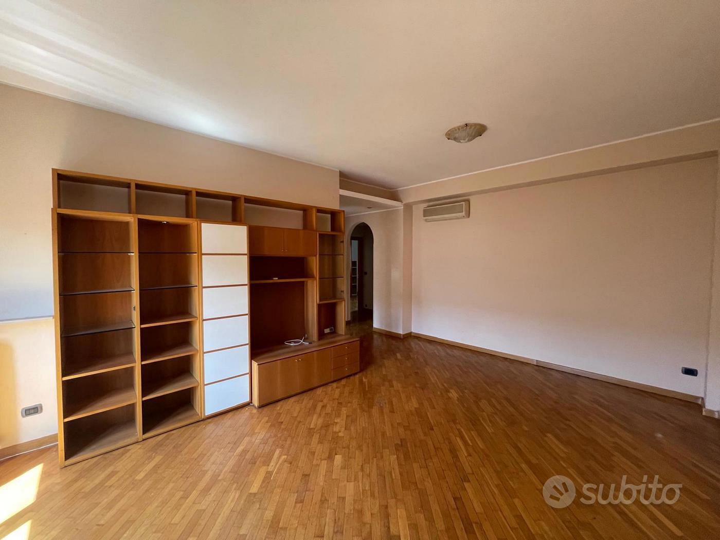 Apartment in Legnano, Santi Martiri, Oltresempione - Vista 2