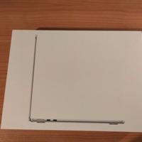 Mac Book Air M2 - silver