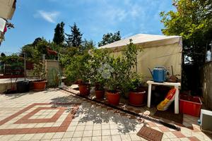 VILLA A SCHIERA D'ANGOLO A RIMINI