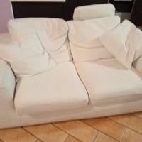 divano in tessuto due posti 