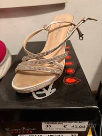 Scarpe con tacco