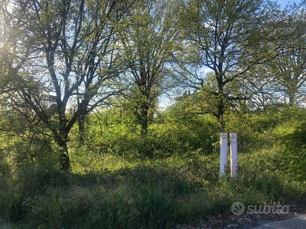 Terreno di 308 m² a Città di Castello - Vista 3